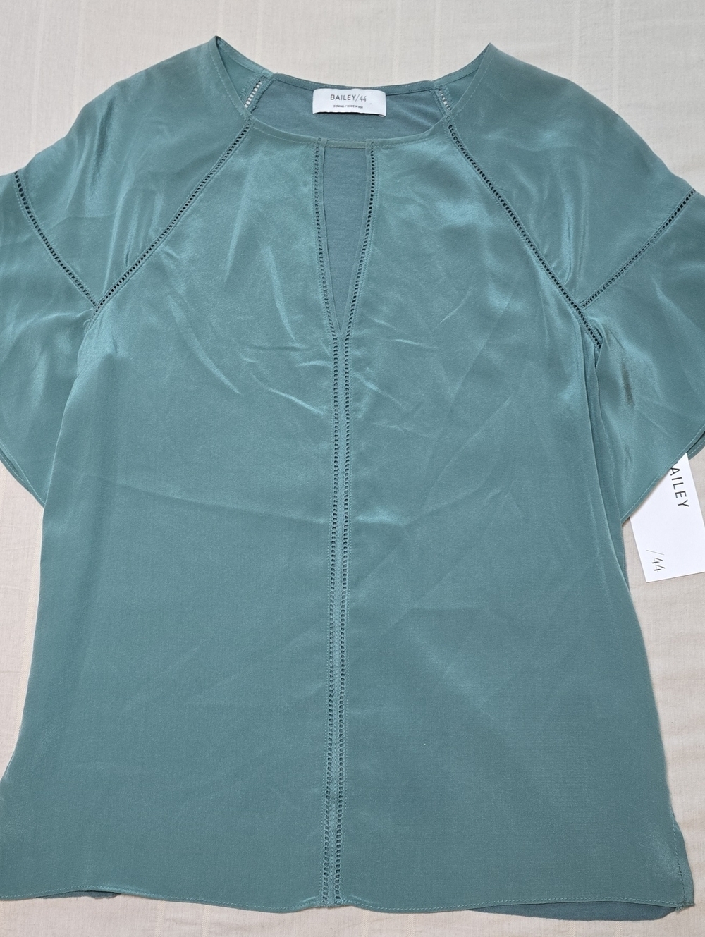 Bailey 44 Silk Front Mixed Media Sage Green Short Sleeve Blouse Women's Size XS
